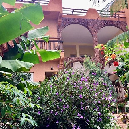 Ker Lep Jamm - Chez Moussa Et Cinzia Bed and Breakfast Toubab Dialaw Buitenkant foto